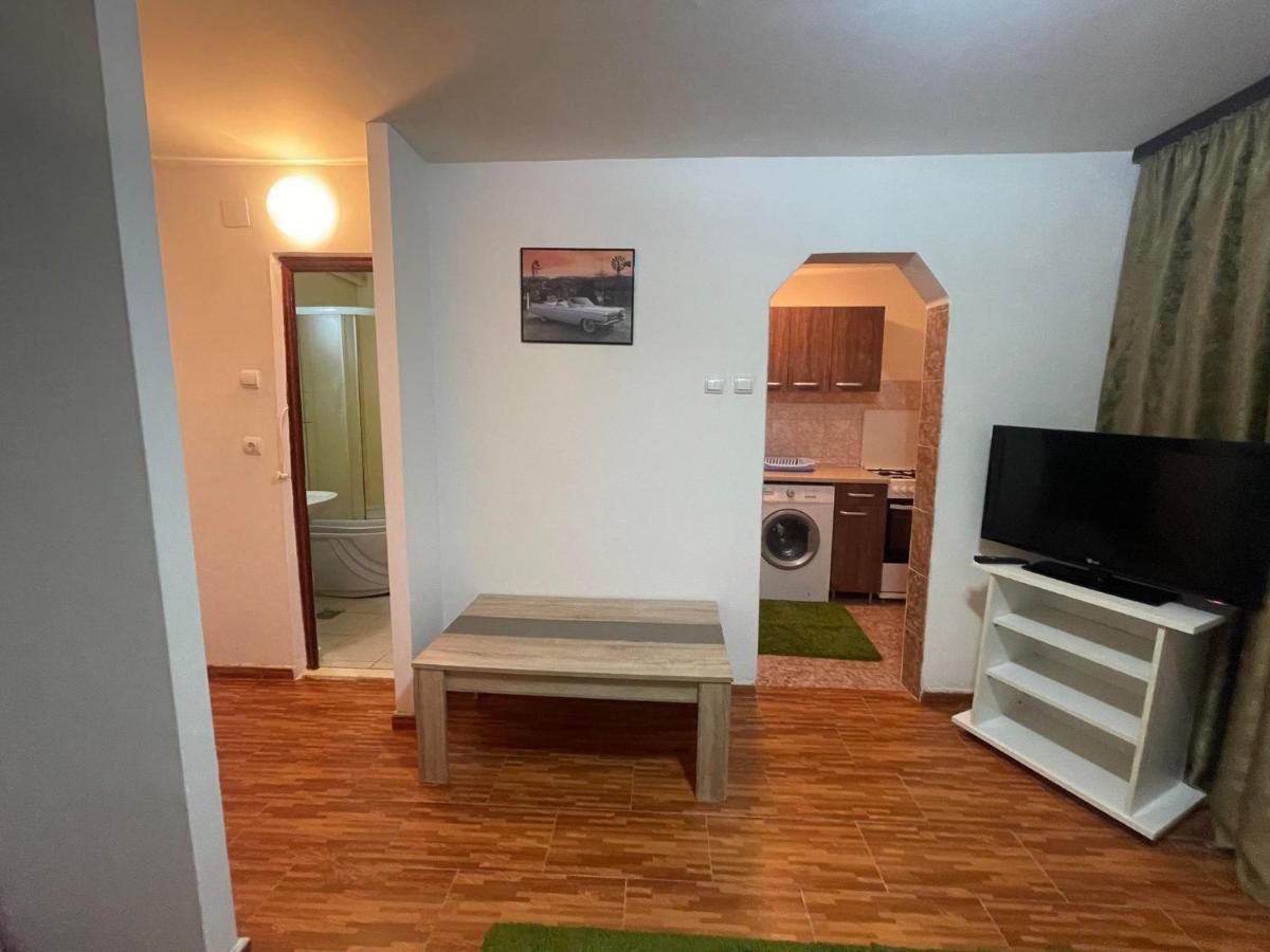 One Room Apartment Ptm Bucharest Exterior photo
